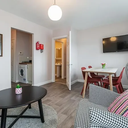 Brand New 8 3rd Floor * Drogheda